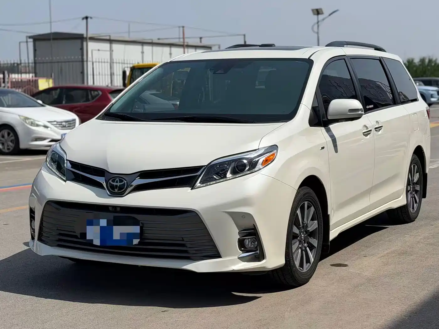 Toyota Sienna 2015 3.5L 4WD L