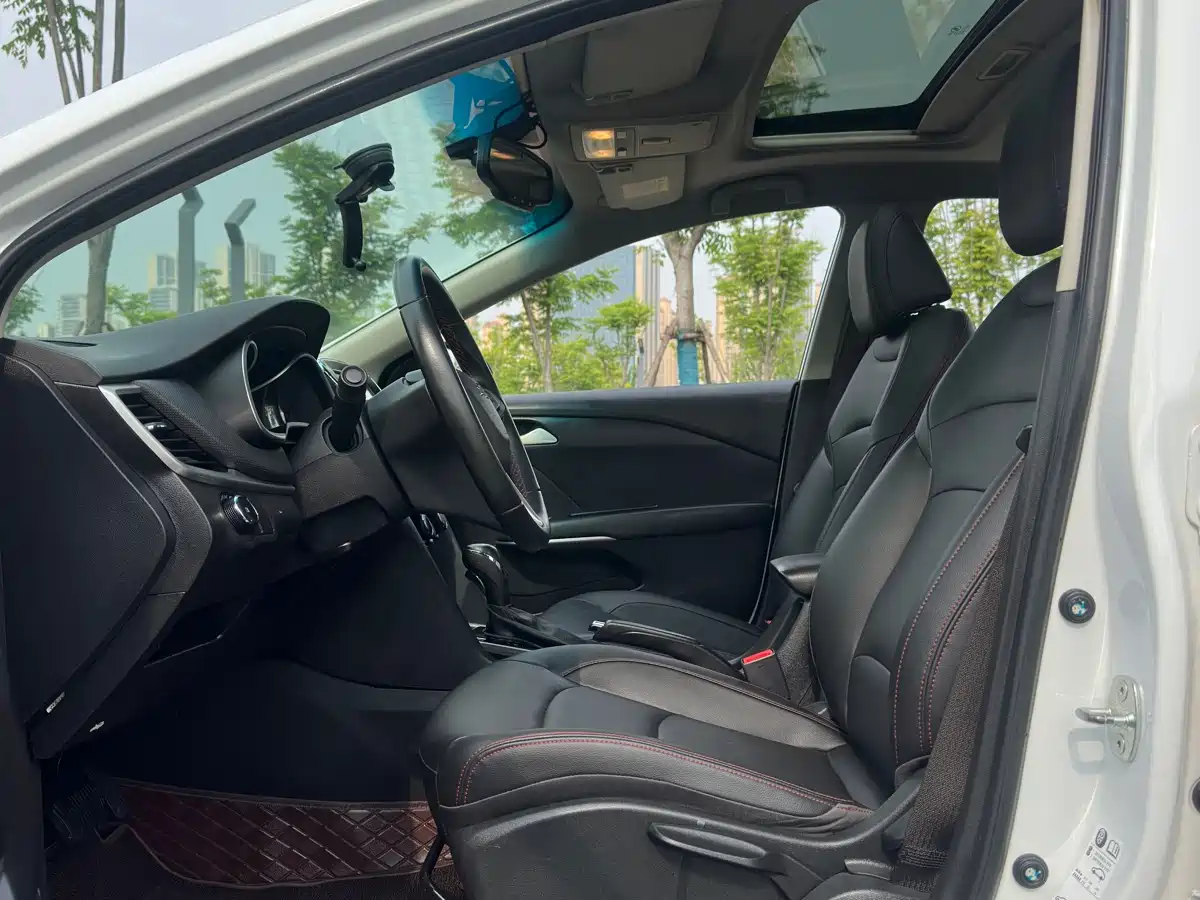 Chevrolet Monza 2019 Redline 320T DCT Refreshing Edition VI фото 14