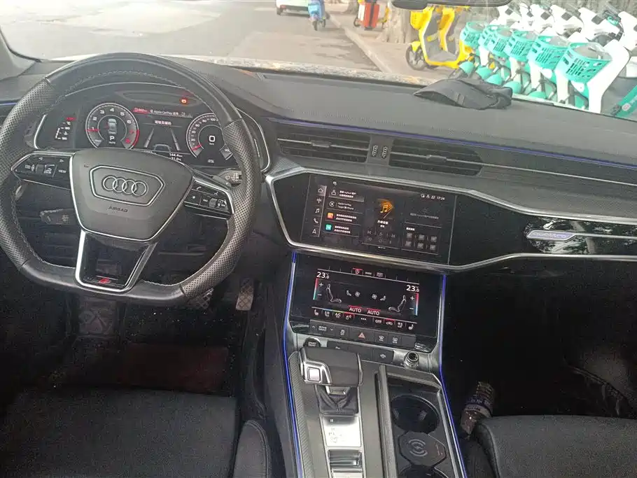 Audi A6L 2021 45 TFSI quattro Exclusive Elegance фото 12