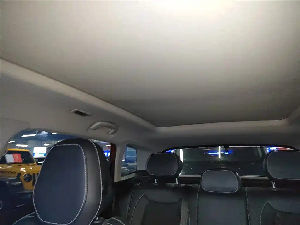 Škoda Karoq 2018 TSI280 Flagship Edition China V фото 18