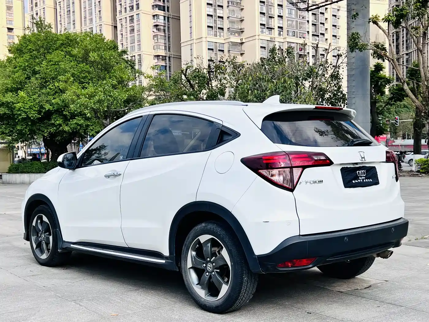 Honda Vezel 2014 2015 1.8L CVT FWD Luxury
