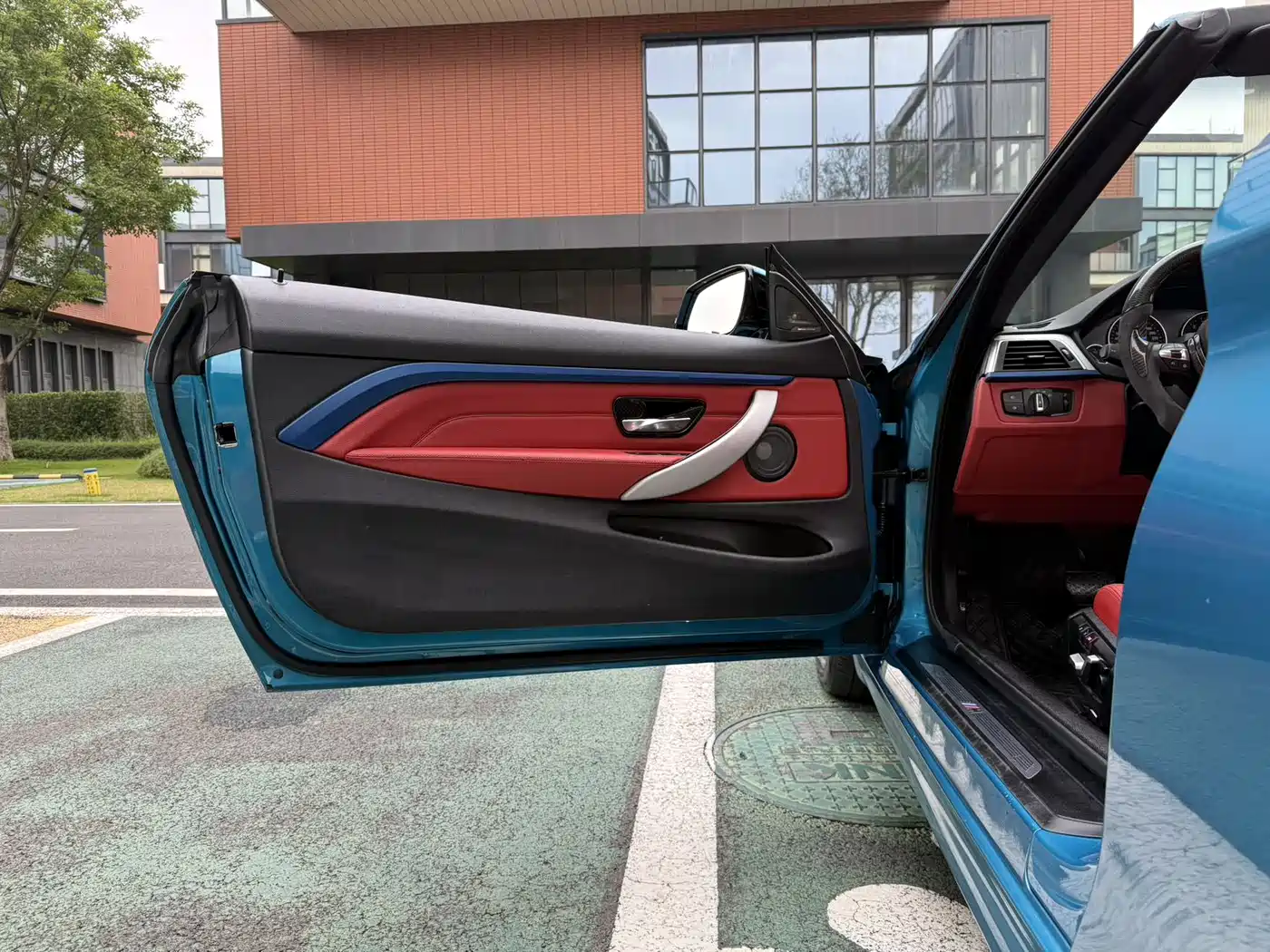BMW 4 Series 2017 425i Convertible M Sport Package фото 8
