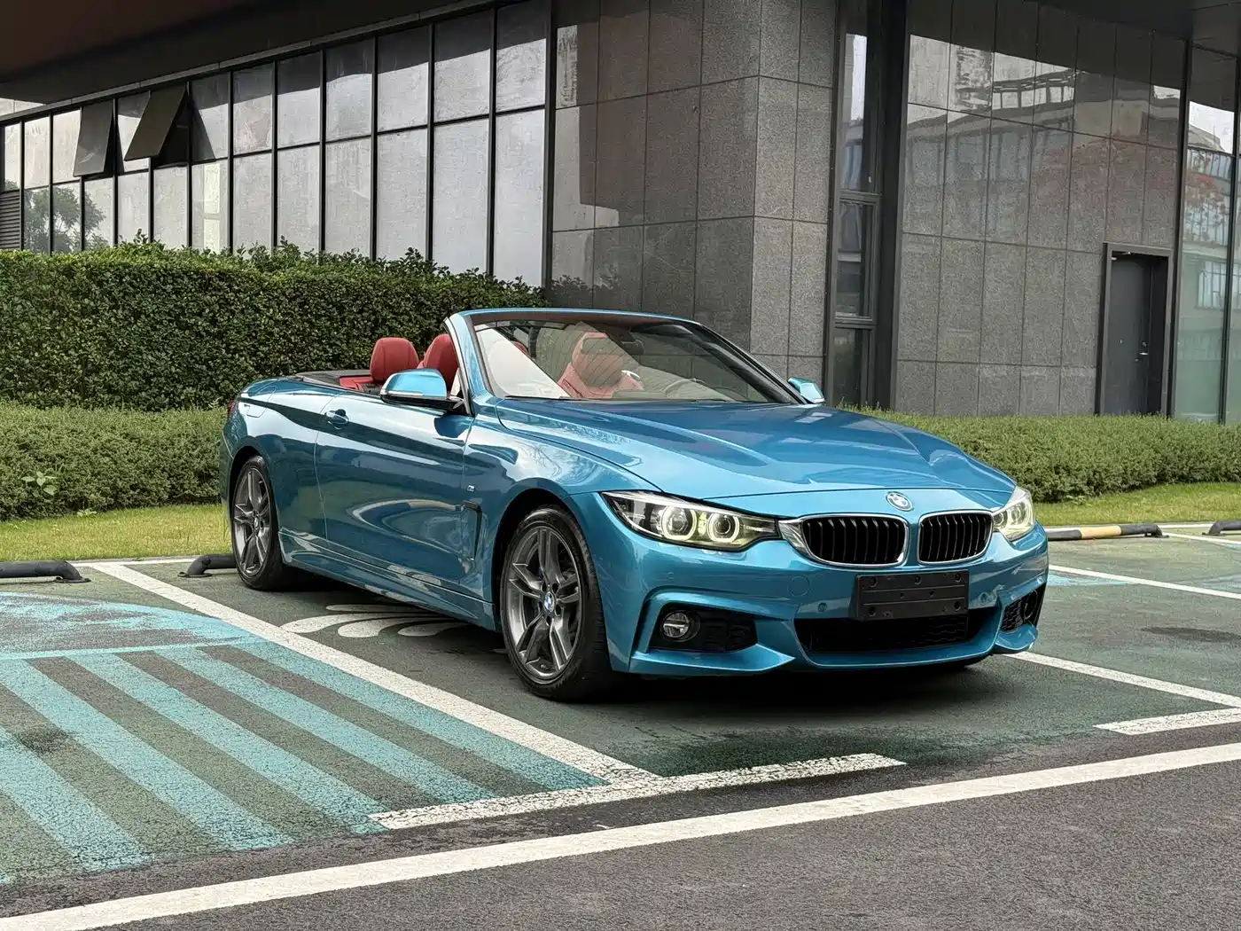 BMW 4 Series 2017 425i Convertible M Sport Package фото 3