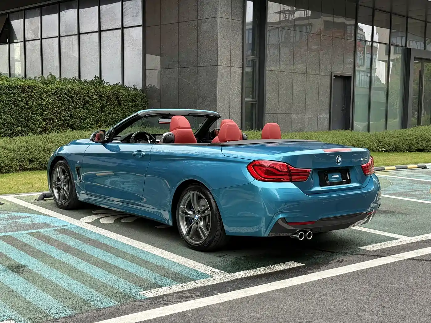 BMW 4 Series 2017 425i Convertible M Sport Package фото 16