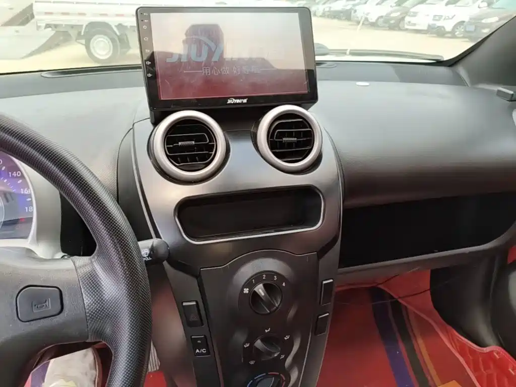 BYD F0 2017 2015 1.0L AMT Xuan Cool Edition