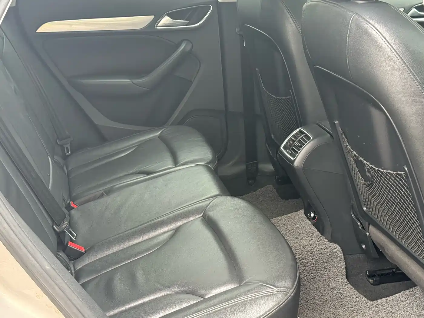 Фото 8 - Audi Q3