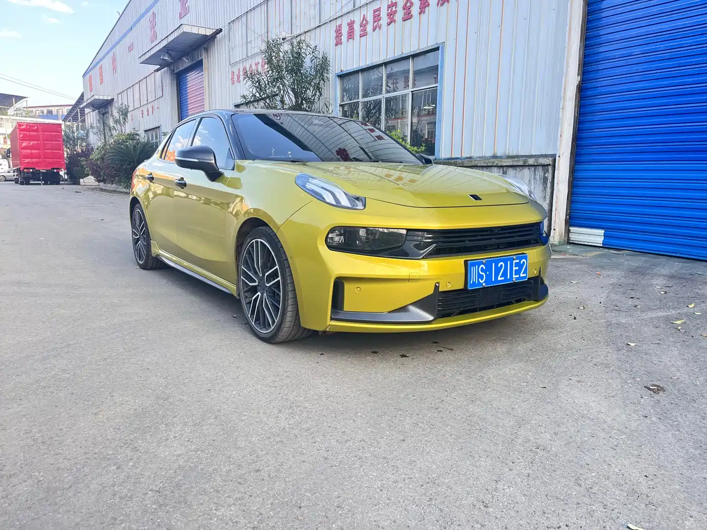 Lynk & Co 03 2019 03+ 2.0TD Automatic Wind Control Edition