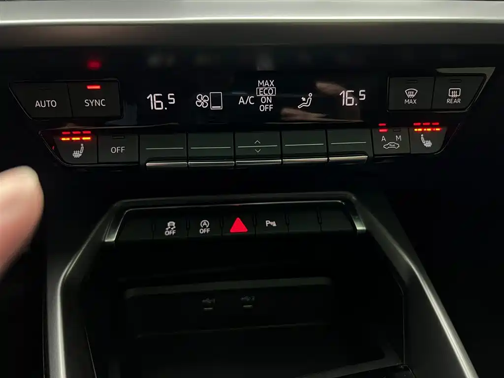 Фото 24 - Audi A3