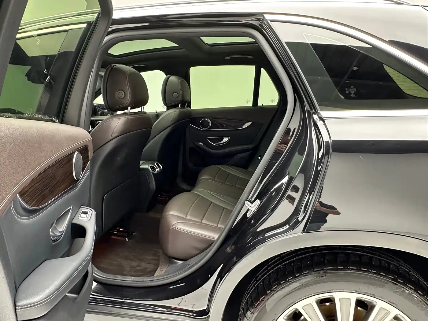 Mercedes-Benz GLC 2017 GLC 260 4MATIC Dynamic фото 8