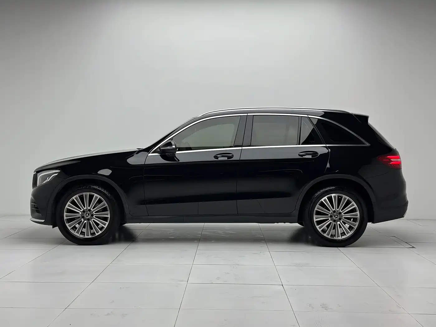 Mercedes-Benz GLC 2017 GLC 260 4MATIC Dynamic фото 23