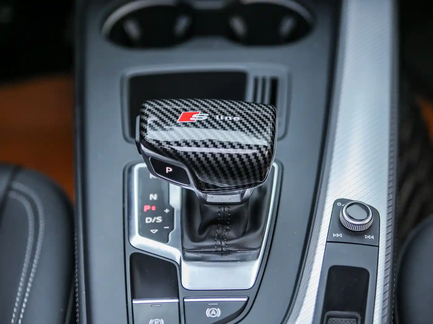 Audi A4L 2020 40 TFSI Luxury Elegance фото 29