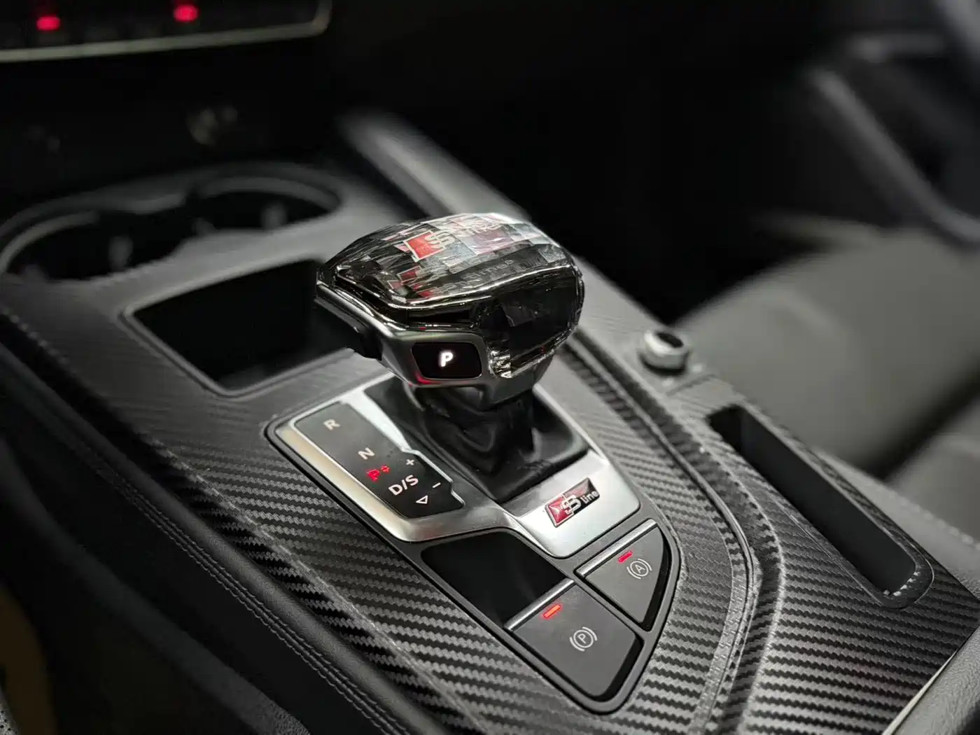 Audi A4L 2022 40 TFSI Luxury Dynamic фото 7