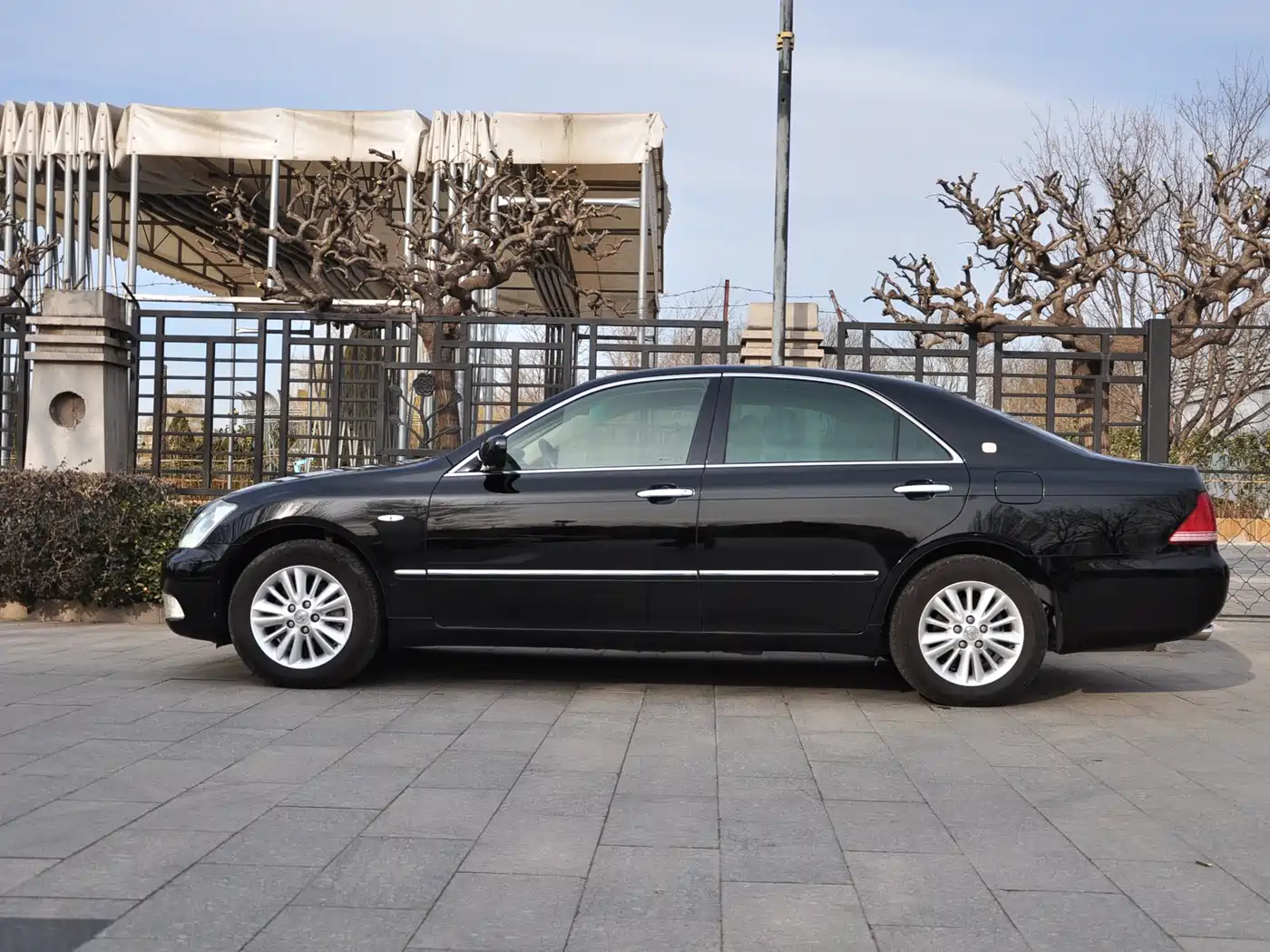 Toyota Crown 2007 2.5L Royal Leather Edition фото 5