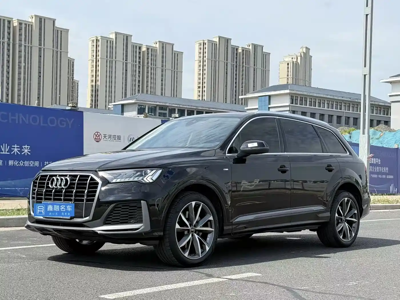 AUDI Q7