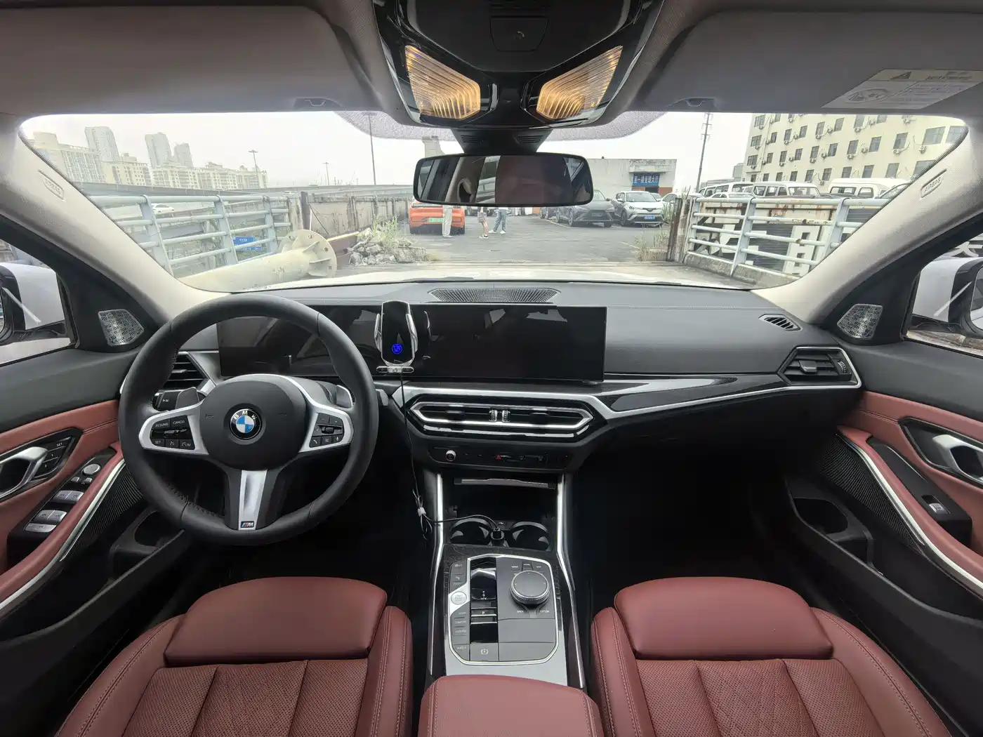 BMW 3 Series 2024 325Li M Sport Package фото 10