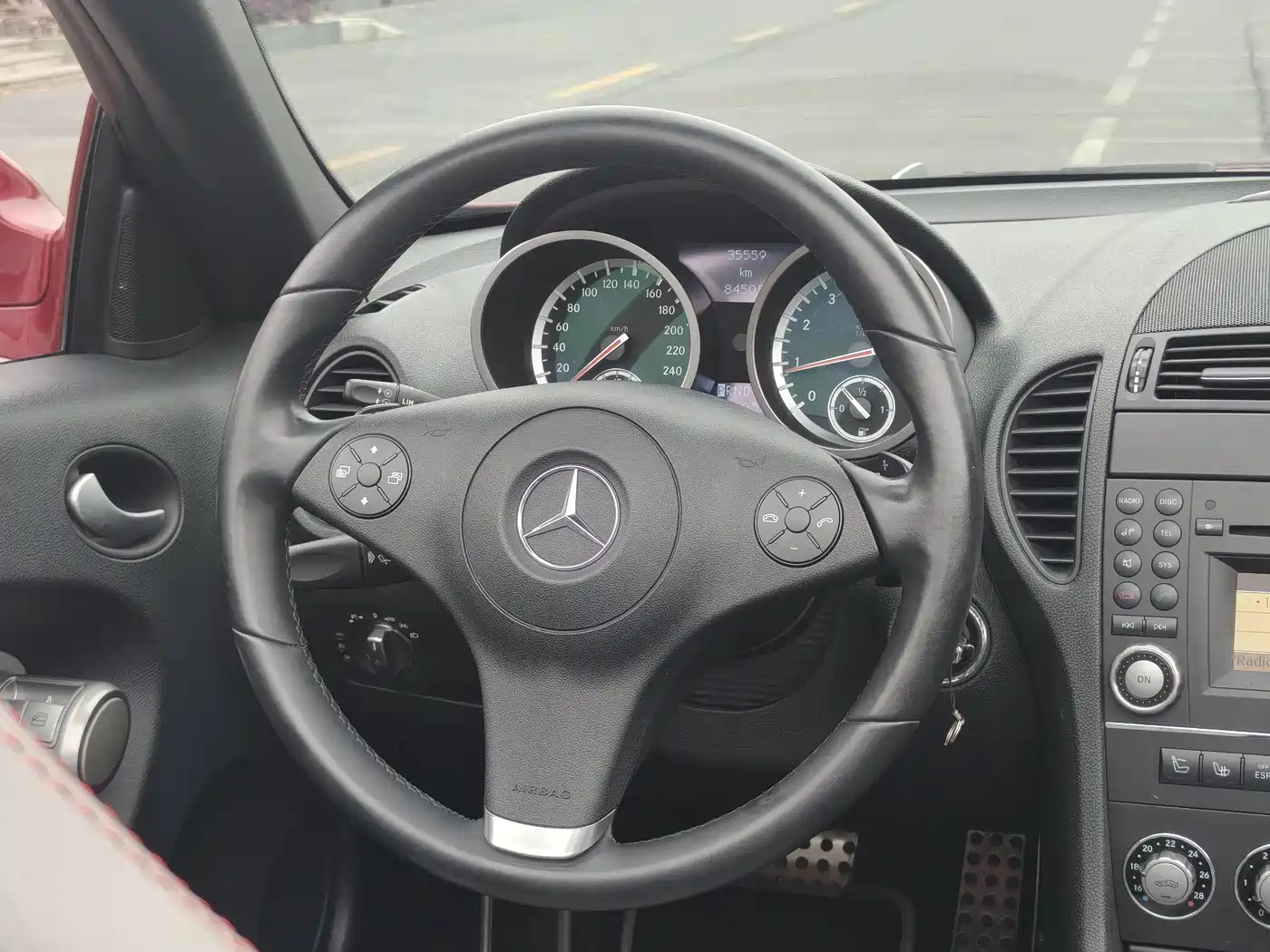 Mercedes-Benz SLK-Class 2010 Model SLK 200K Grand Edition фото 23