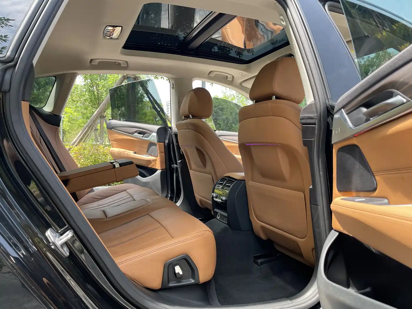 BMW 6 Series GT 2022 Model 630i Luxury Design Package фото 5