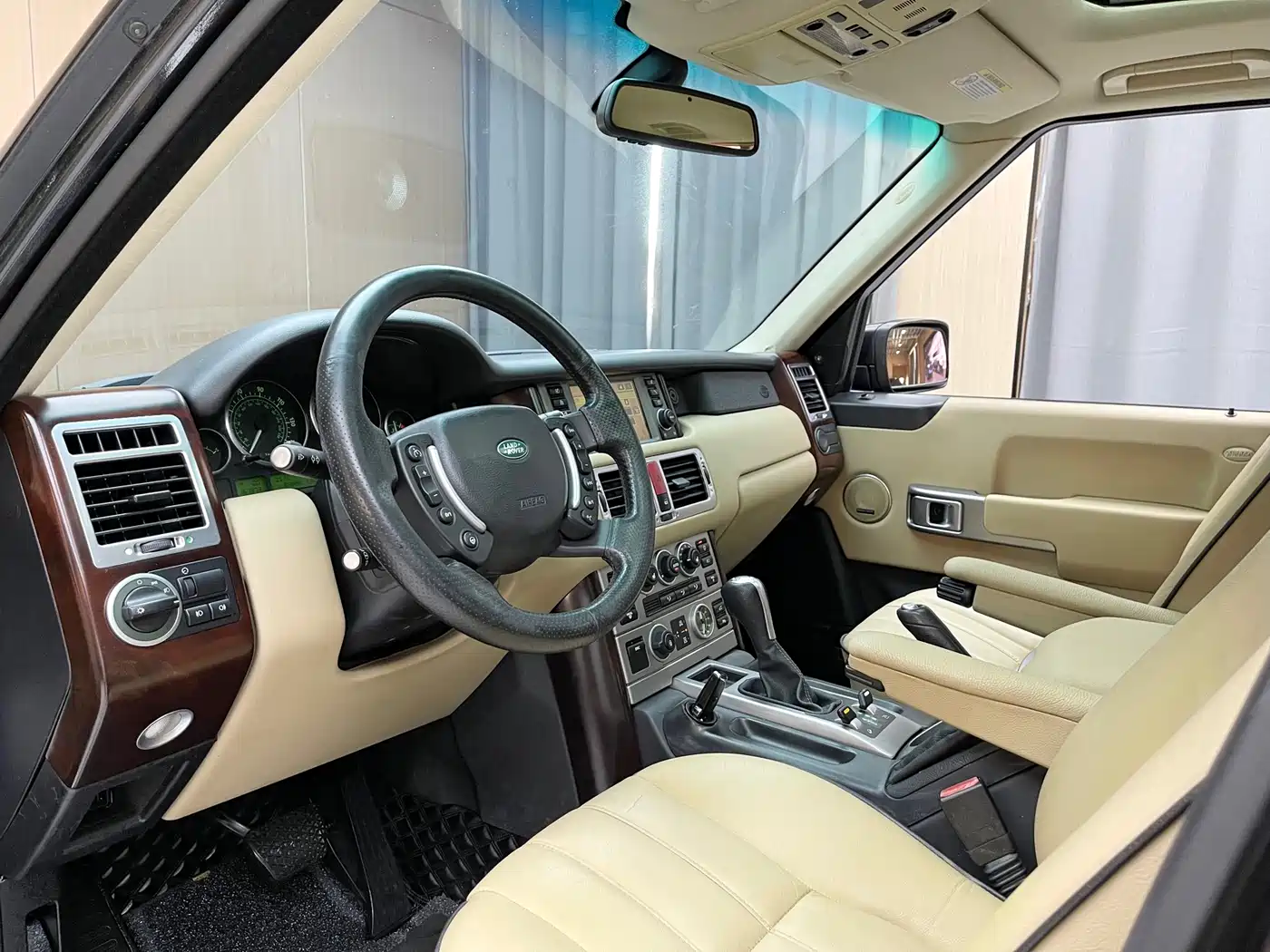 Land Rover Range Rover 2007 Model V8 4.4 фото 4