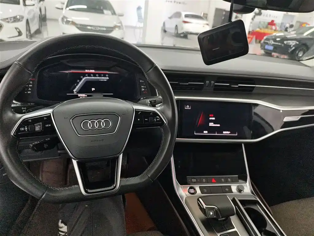 Audi A7L 2024 45TFSI S-line Dream Edition Crystal Package фото 9