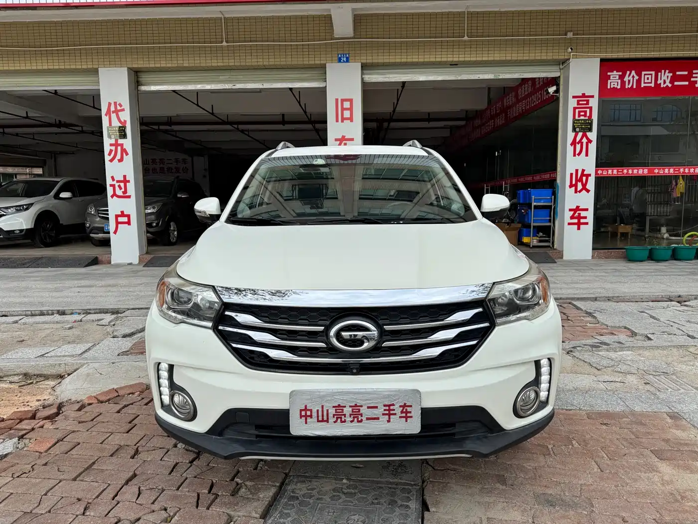 GAC Trumpchi Trumpchi GS4 2017 235T Automatic 2WD Luxury Smart Connected Edition фото 2