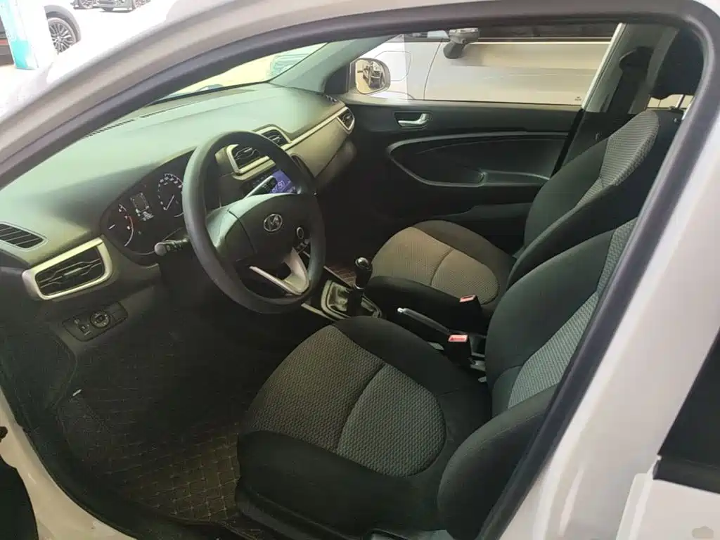 Hyundai Verna 2019 2017 1.4L Manual Renewal China V