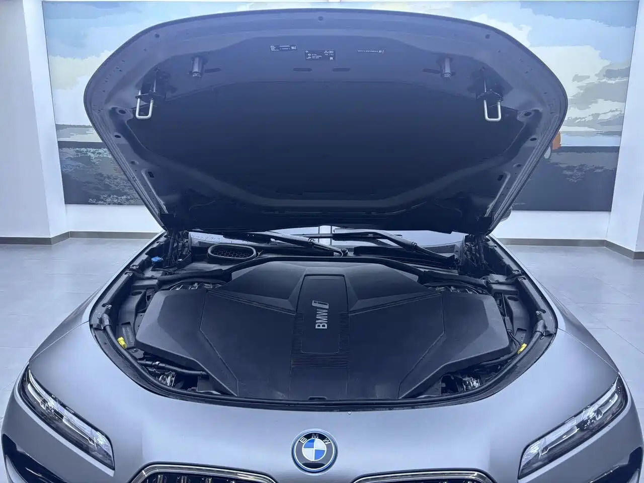 BMW i7 2023 xDrive60L Luxury Package фото 15