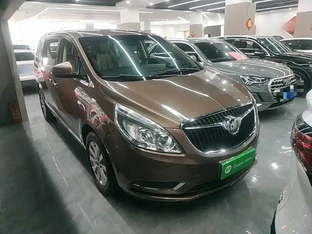 Buick GL8 2018 28T Luxury Model China VI фото 4