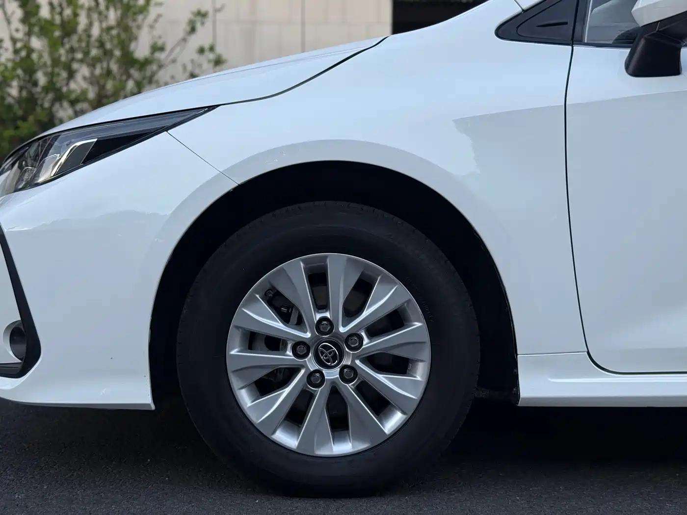 Photo 15 - Toyota Corolla