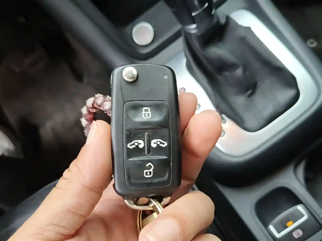 Volkswagen Sharan 2014 2.0TSI Luxury фото 9