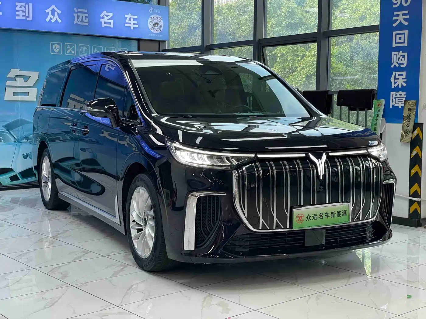 Voyah Auto Voyah Dreamer 2022 Zero-carbon Edition Think+Smart Driving Package 475km фото 2