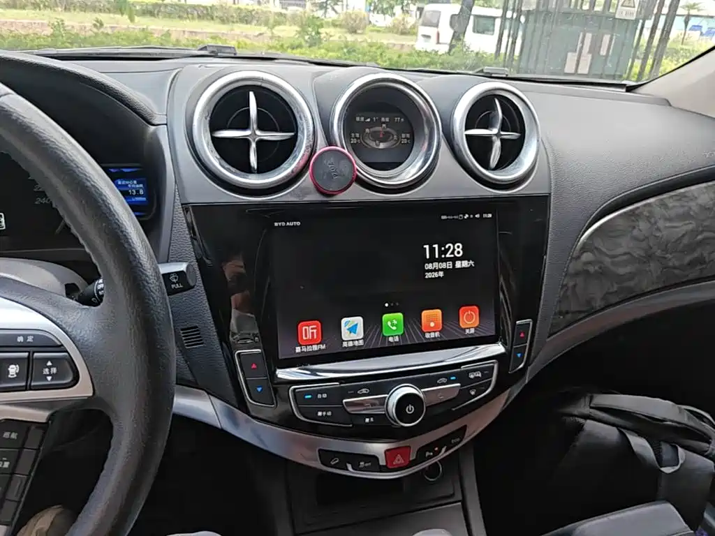 BYD S7 2017 2017 2.0T Automatic Luxury Model
