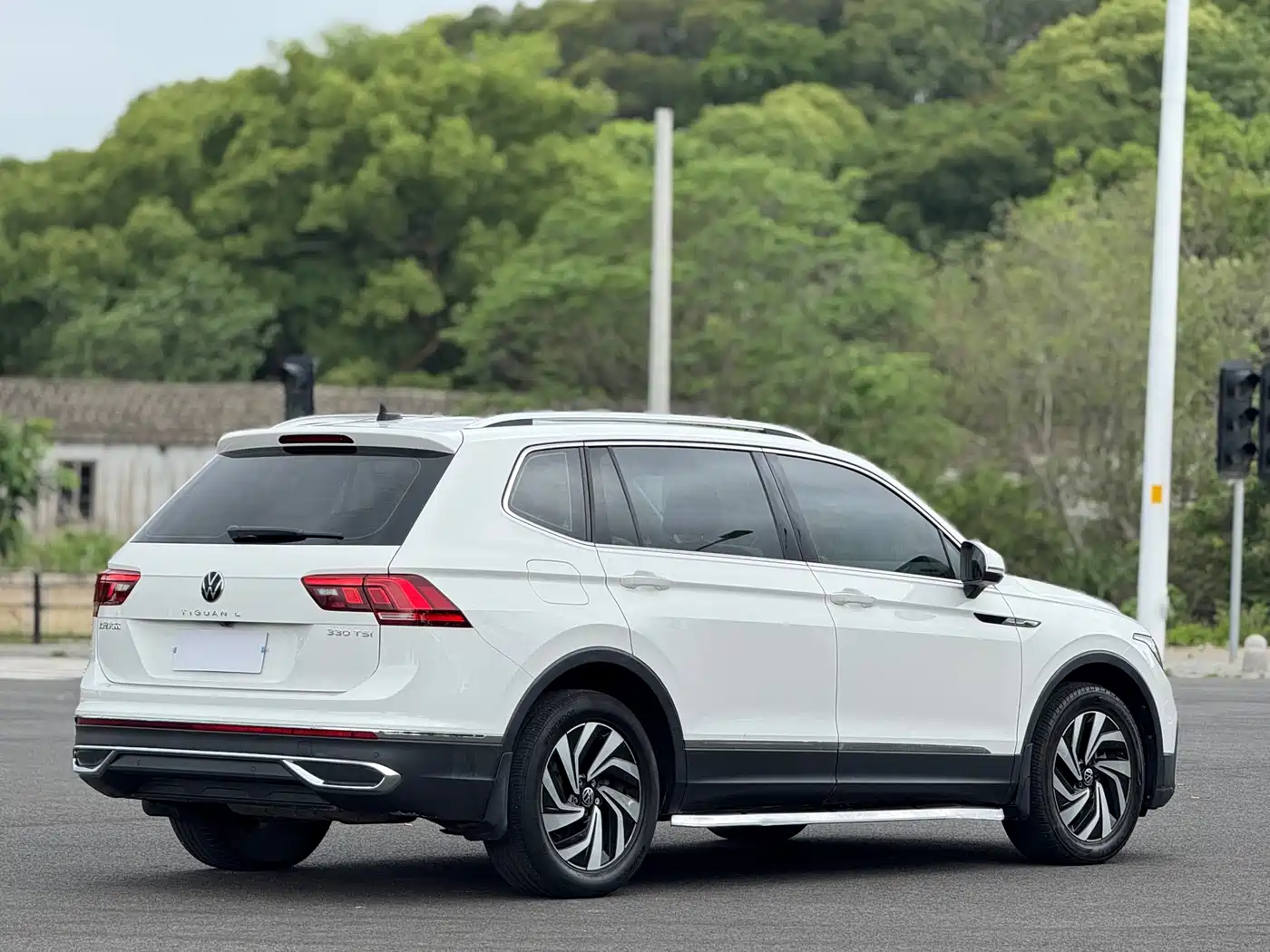 Volkswagen Tiguan L 2022 330TSI Automatic 2WD Smart Edition фото 15