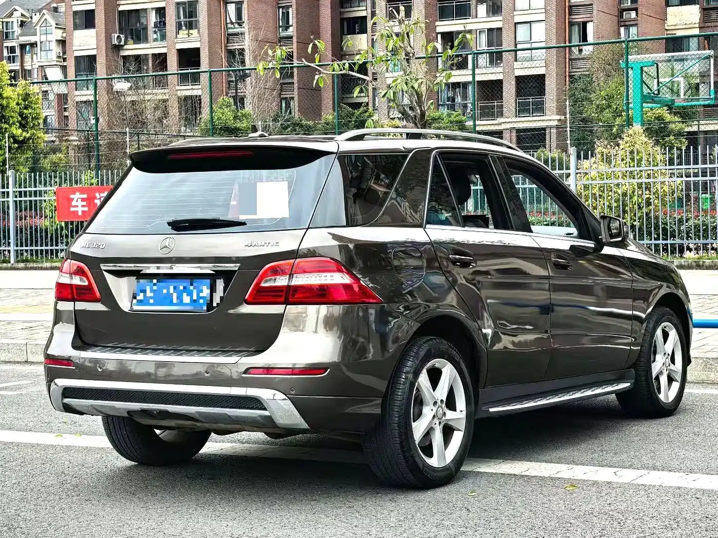 Mercedes-Benz M-Class 2014 ML 320 4MATIC фото 5