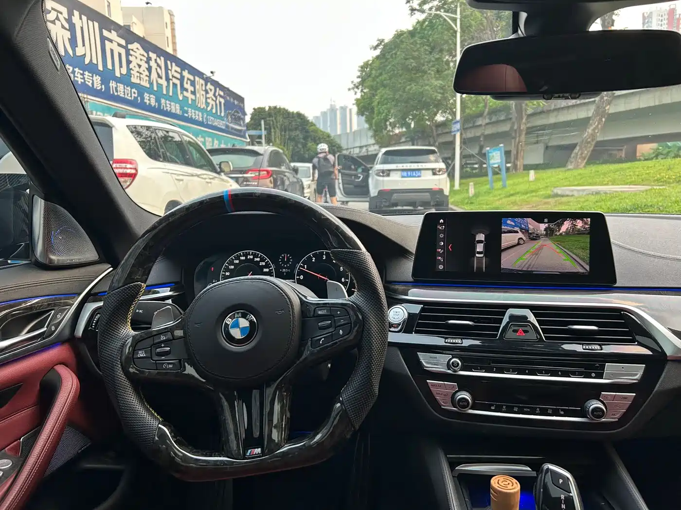 BMW 5 Series 2019 530Li Leading M Sport Package фото 11