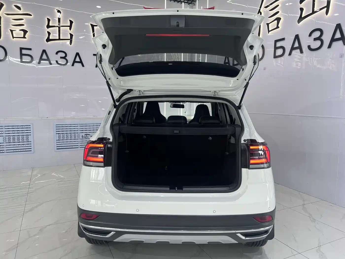 Volkswagen T-Cross, миниатюра 16