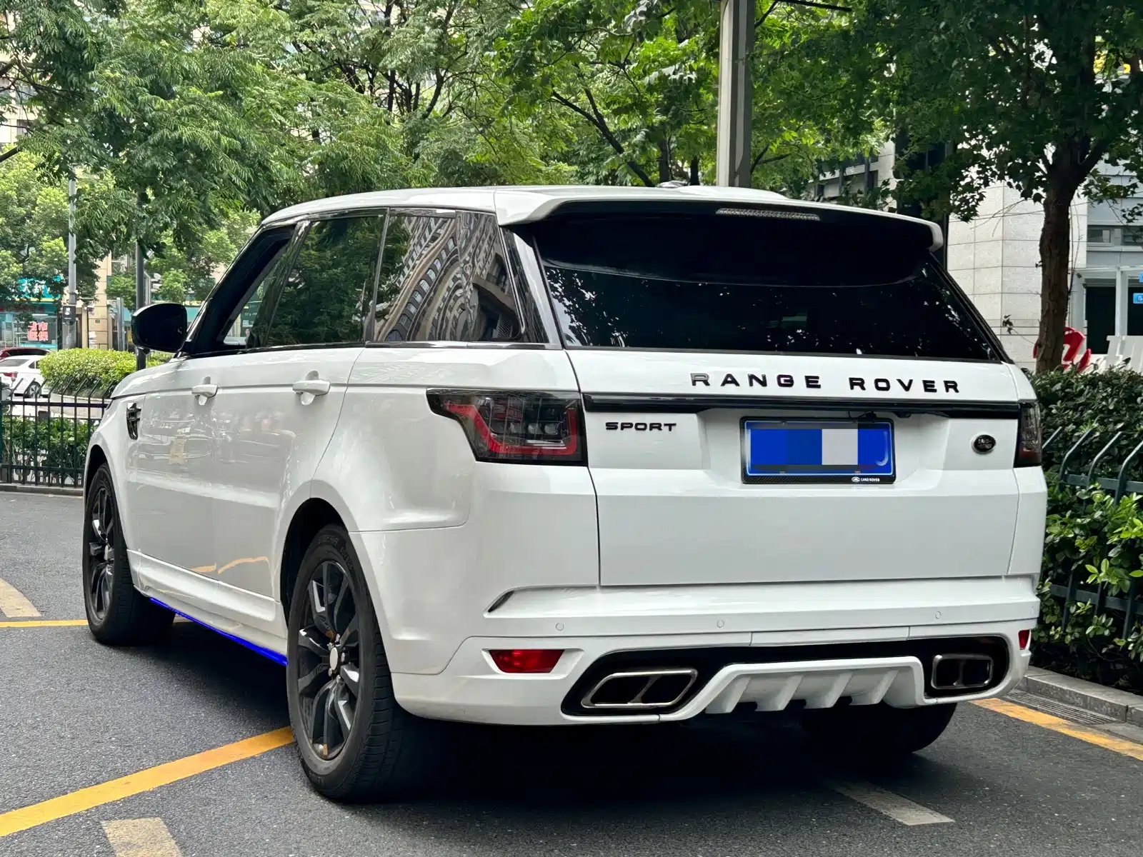 Фото 6 - Land Rover Range Rover Sport