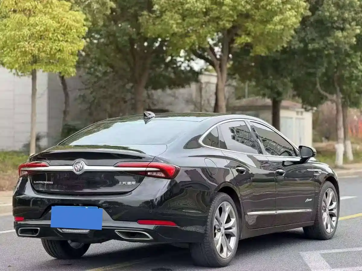 Buick LaCrosse 2022 Avenir First Edition фото 7