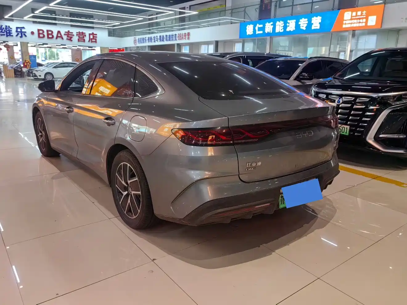 BYD Qin L 2024 DM-i 120KM Leading фото 7