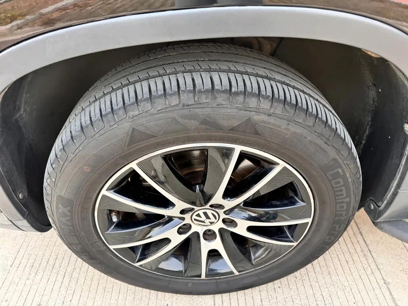 Volkswagen Tiguan 2015 1.8TSI Automatic 4WD Highline фото 20