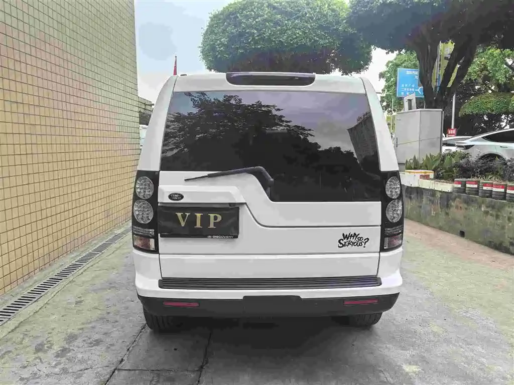 Land Rover Discovery 2014 3.0 SDV6 HSE Diesel фото 5