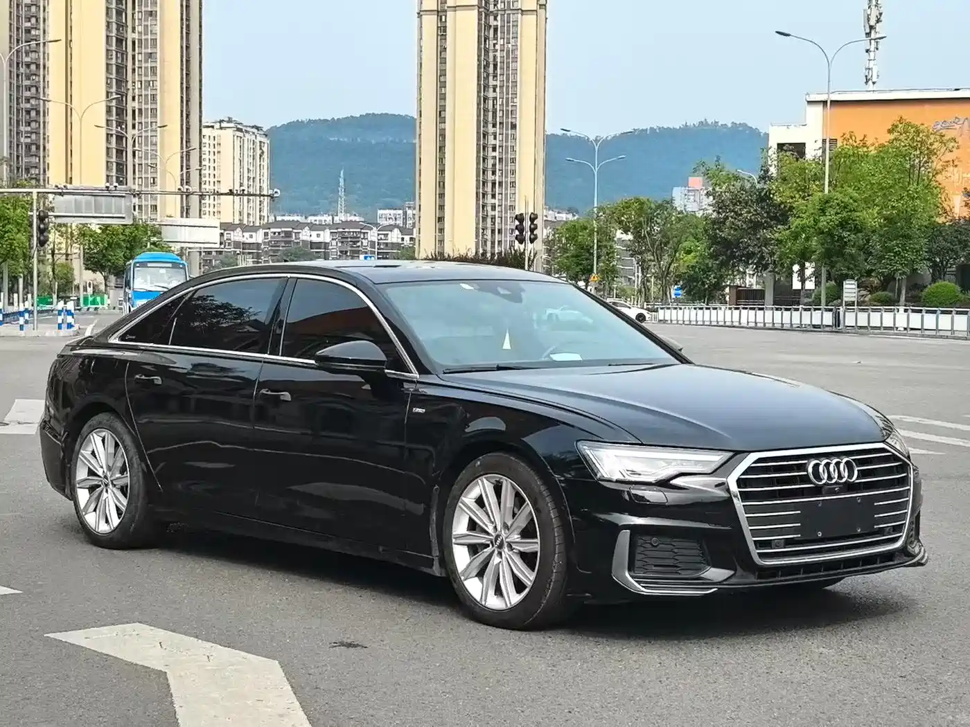 Audi A6L 2020 45 TFSI Premium Dynamic фото 2