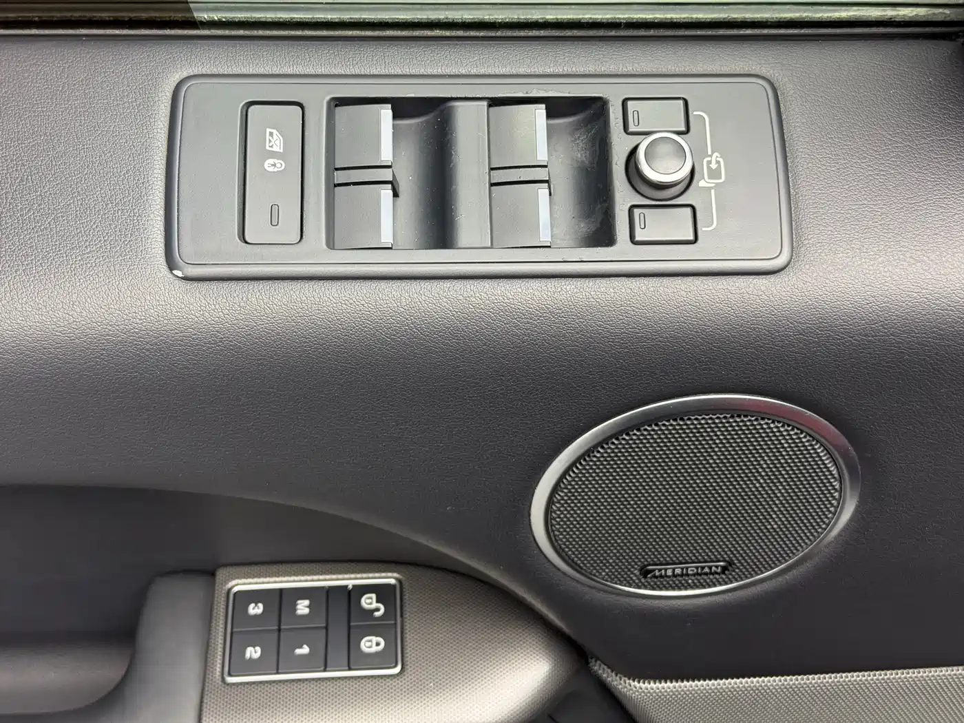 Land Rover Range Rover Sport 2016 3.0 SC V6 HST фото 9