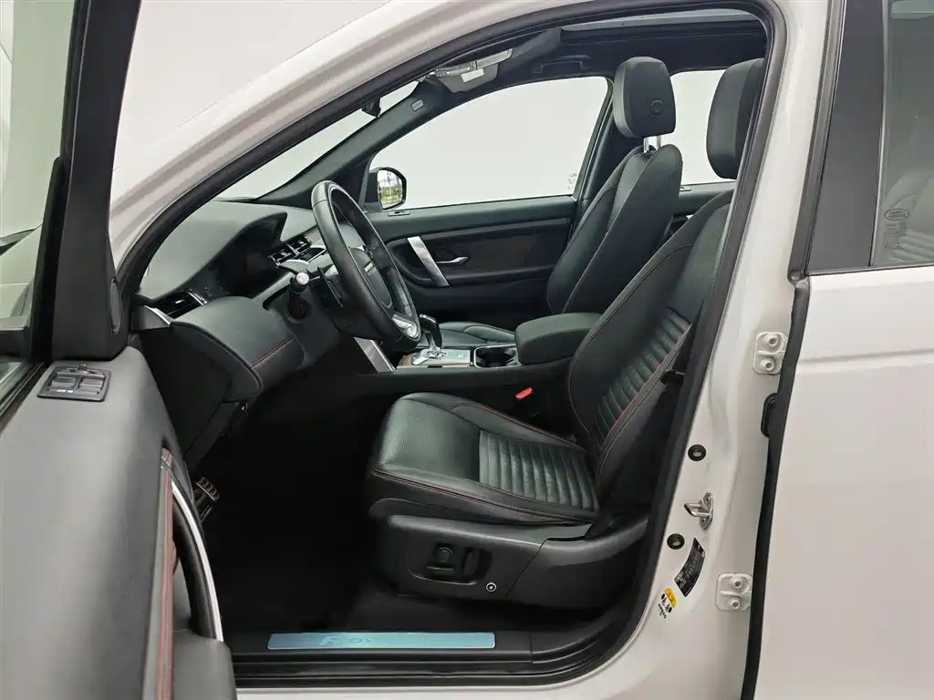 LAND ROVER DISCOVER NEW ENERGY SOURCES FOR SPORTS
