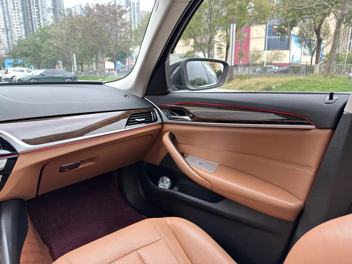 BMW 5 Series 2018 528Li Launch Special Edition фото 13