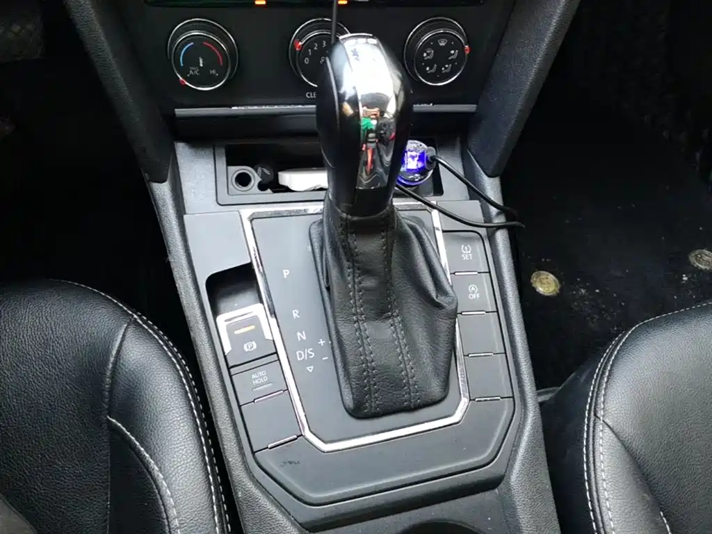 Volkswagen Lamando 2018 230TSI DSG Trend Edition фото 14