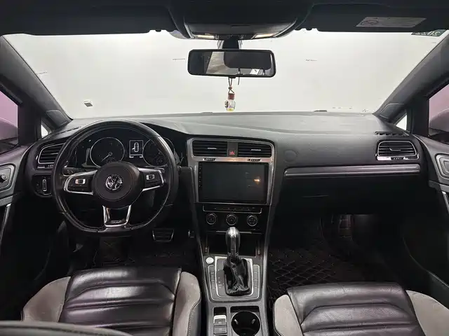 Volkswagen Golf 2018 280TSI Automatic R-Line Model фото 4