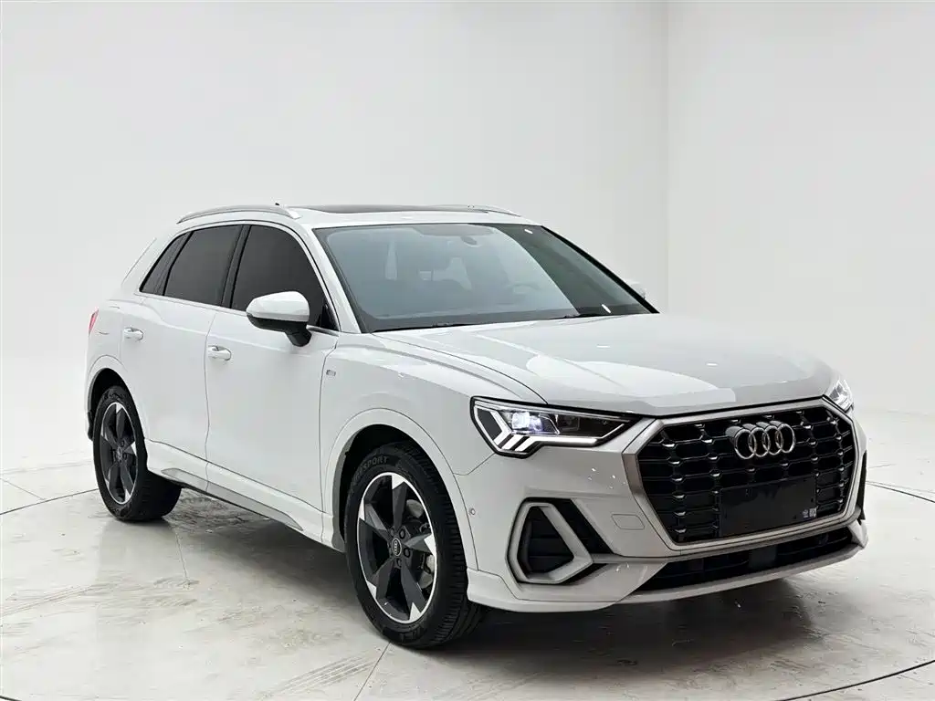 Audi Q3 2023 35 TFSI Fashion Dynamic (1.4T) фото 3
