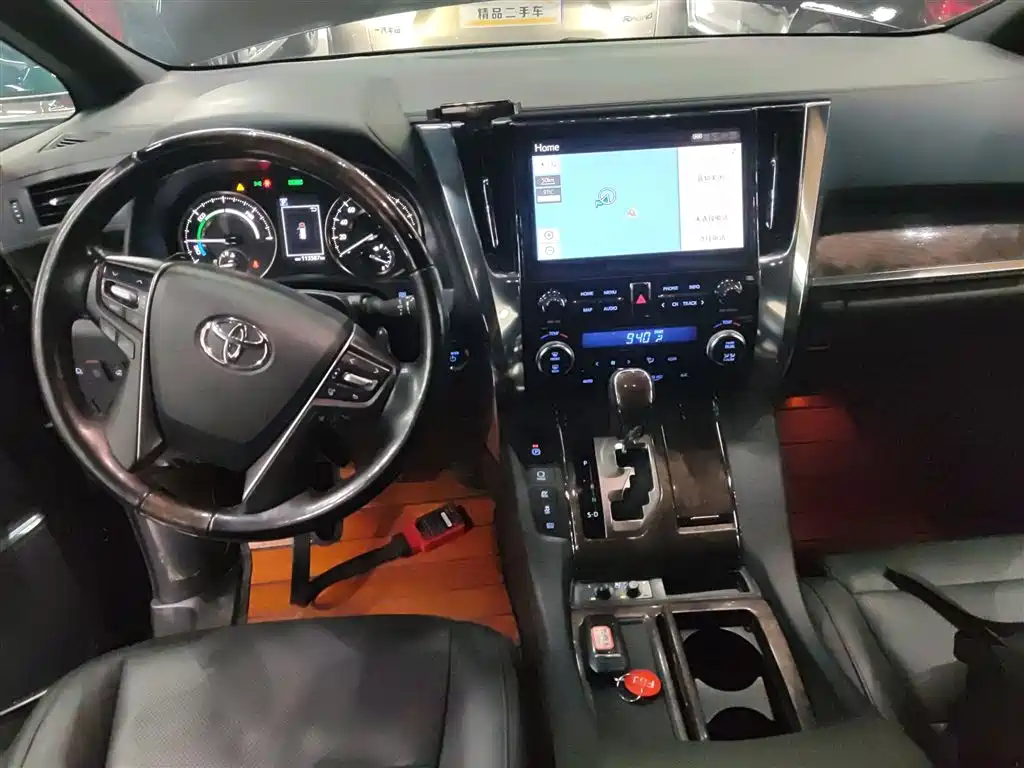 Toyota Vellfire 2021 Crown Hybrid 2.5L HV Premium Edition фото 13