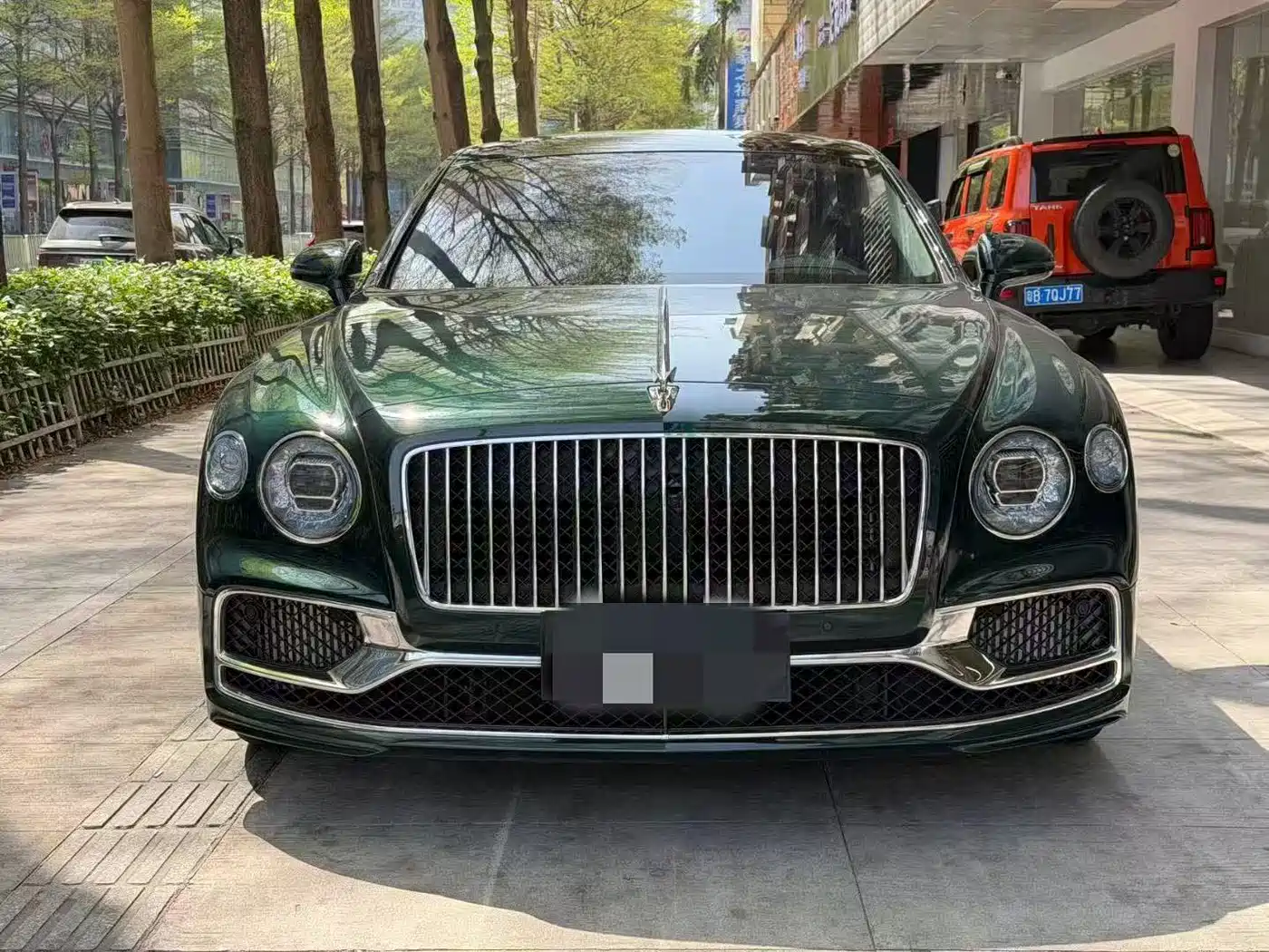 2025 Bentley Flying Spur
