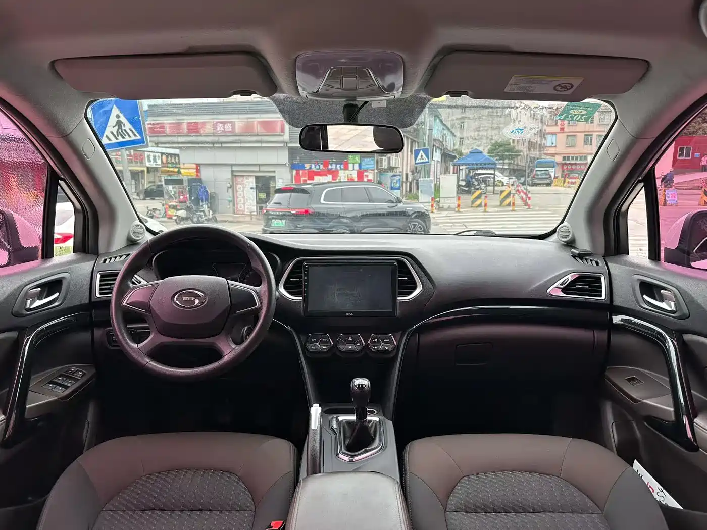 GAC Trumpchi Trumpchi GS4 2017 235T Manual 2WD Comfort фото 4